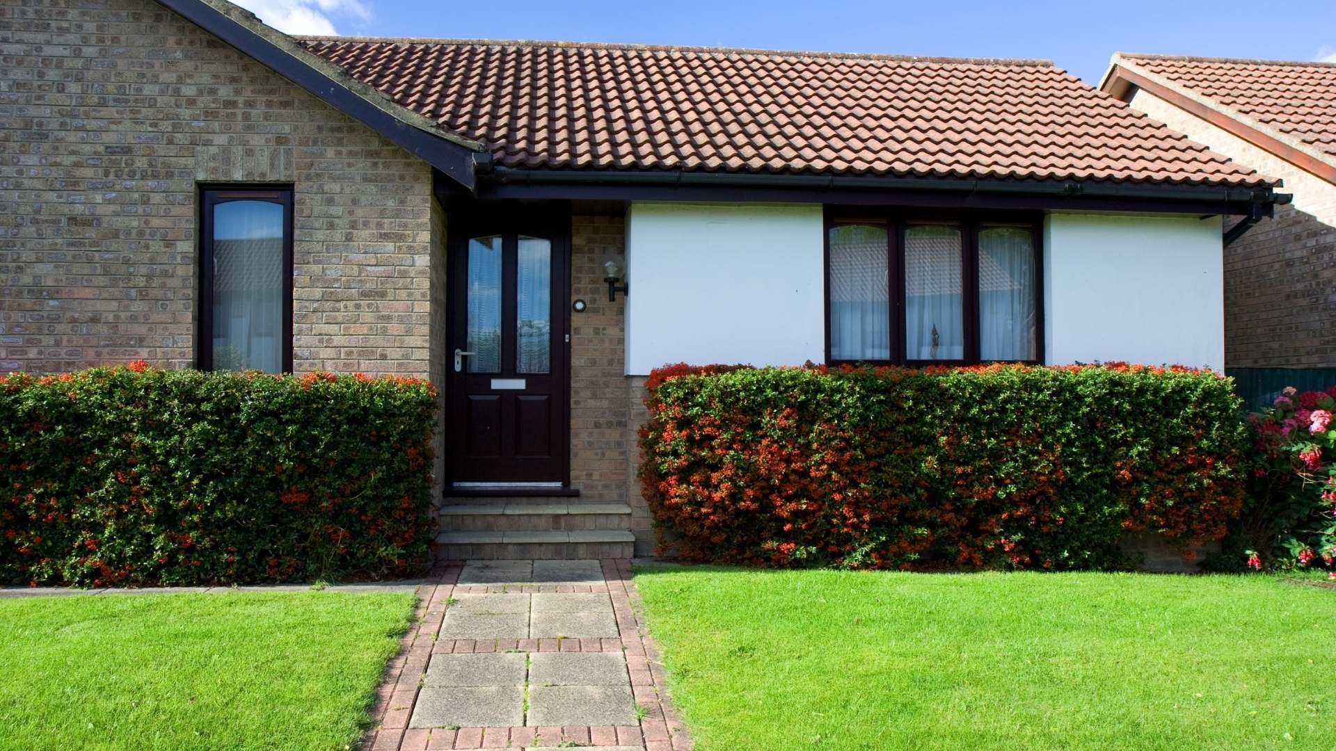 pros and cons of buying a house without a realtor